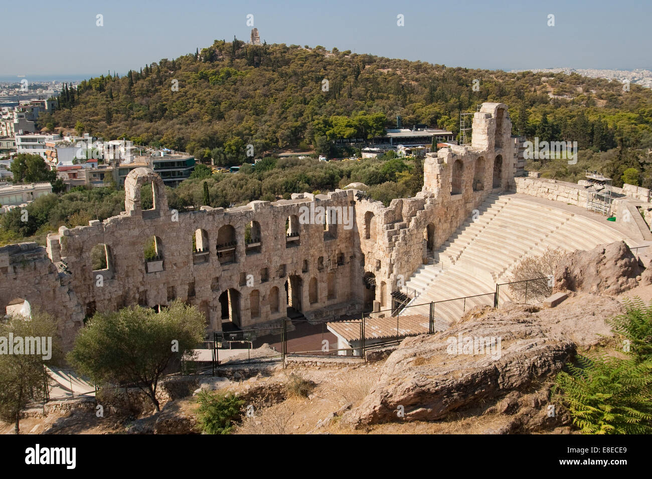 Odeon di Erode Attico sul versante sud-ovest dell'Acropoli di Atene, Grecia. Foto Stock