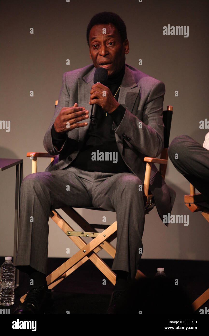 Leggenda del calcio Pelé lancia la nuova App al SoHo Apple store con: Pelé dove: la città di New York, New York, Stati Uniti quando: 03 Apr 2014 Foto Stock