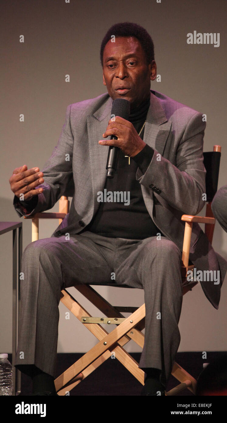 Leggenda del calcio Pelé lancia la nuova App al SoHo Apple store con: Pelé dove: la città di New York, New York, Stati Uniti quando: 03 Apr 2014 Foto Stock