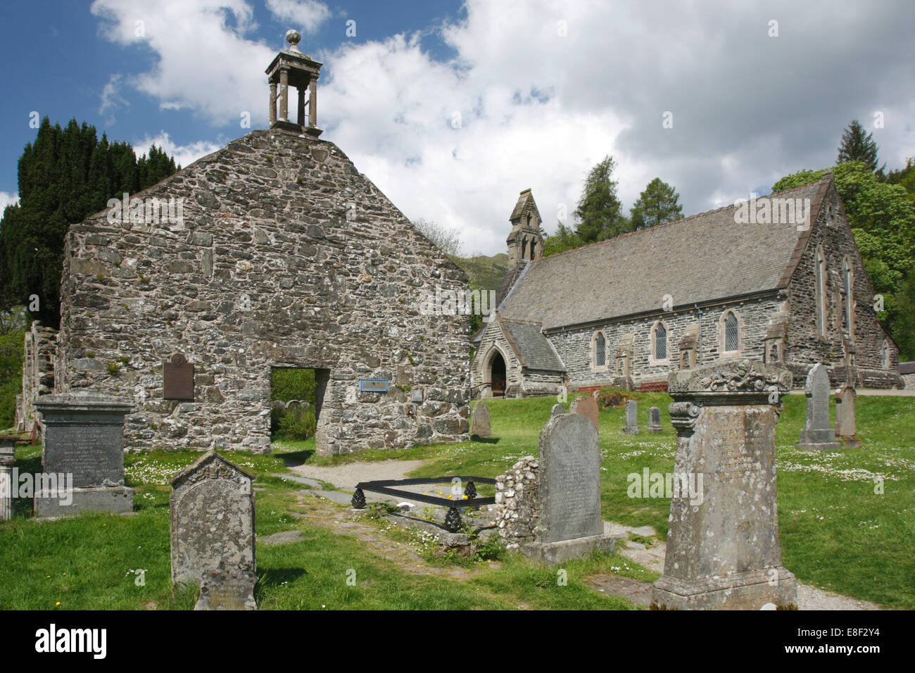 Rob Roy's grave a Balquhidder Chiesa Parrocchiale, Stirling, Scozia. Foto Stock