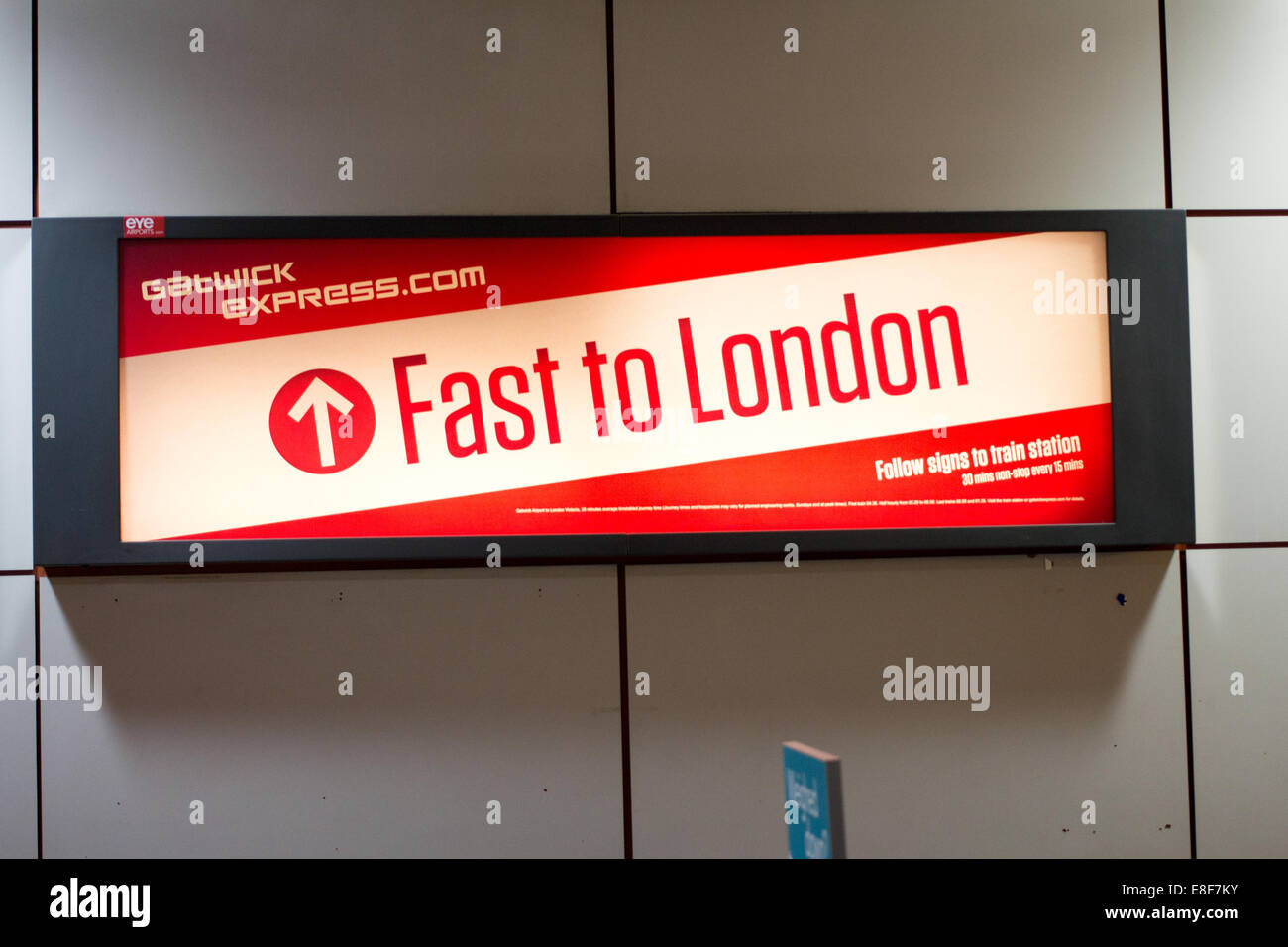 Gatwick Express segno dentro Londra Gatwick Foto Stock
