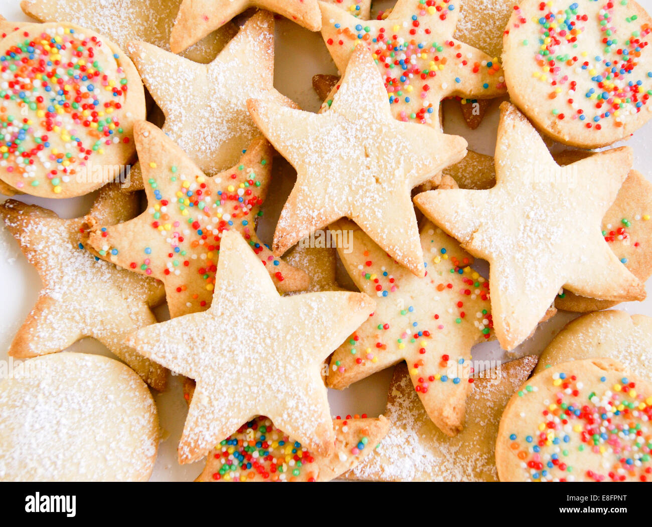 Primo piano di biscotti appena sfornati Foto Stock