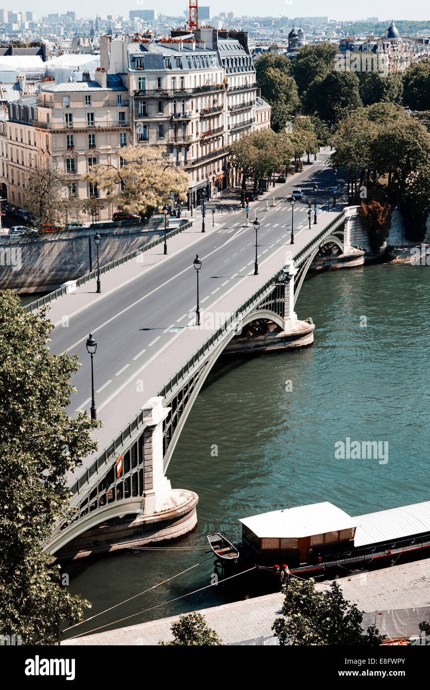Ponte di Parigi con il n. di persone Foto Stock