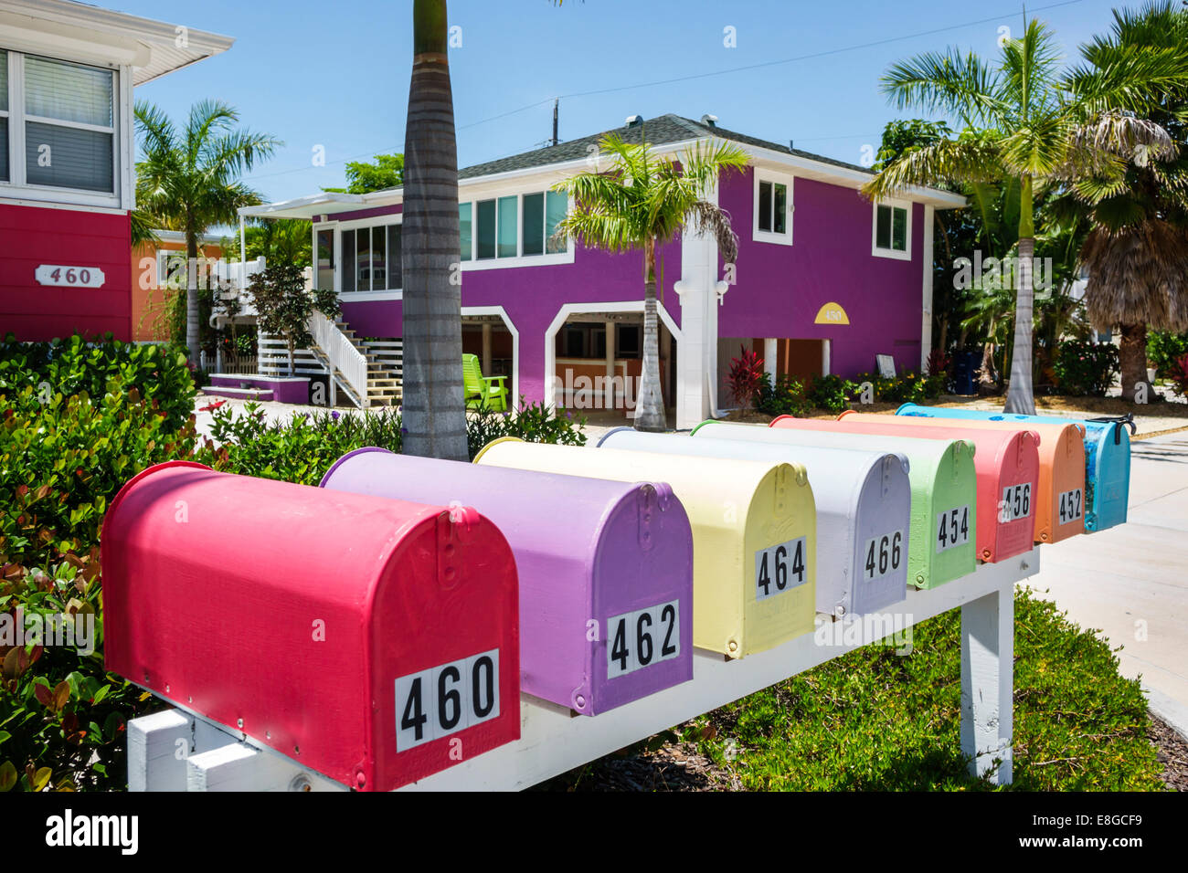 Fort ft. Myers Beach Florida, Golfo del Messico, Estero Boulevard, Cottages of Paradise Point, affitto, cottage, colorato, mailbox, visitatori viaggio a. Foto Stock