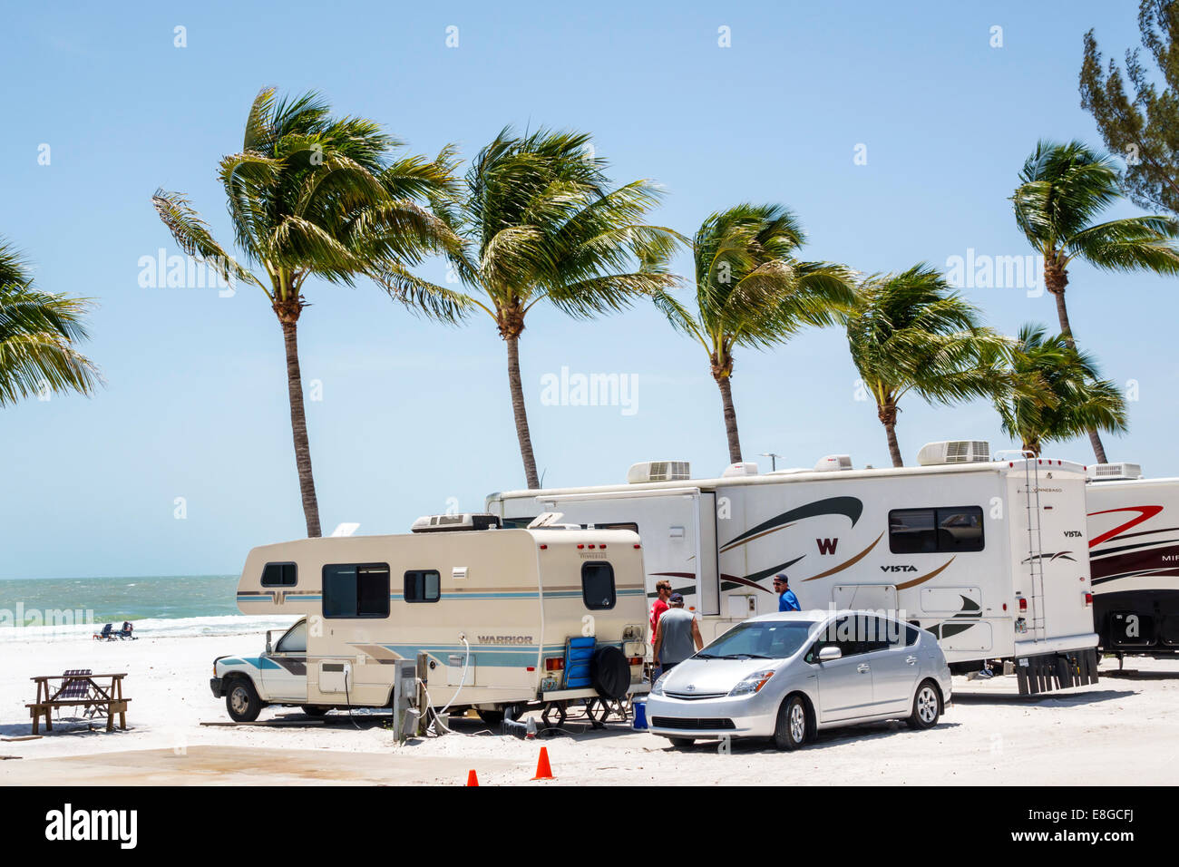 Fort ft. Myers Beach Florida, Golfo del Messico, veicoli ricreativi, RV, camper, case automobilistici, sabbia, acqua, visitatori viaggio viaggio turistico turismo landmar Foto Stock