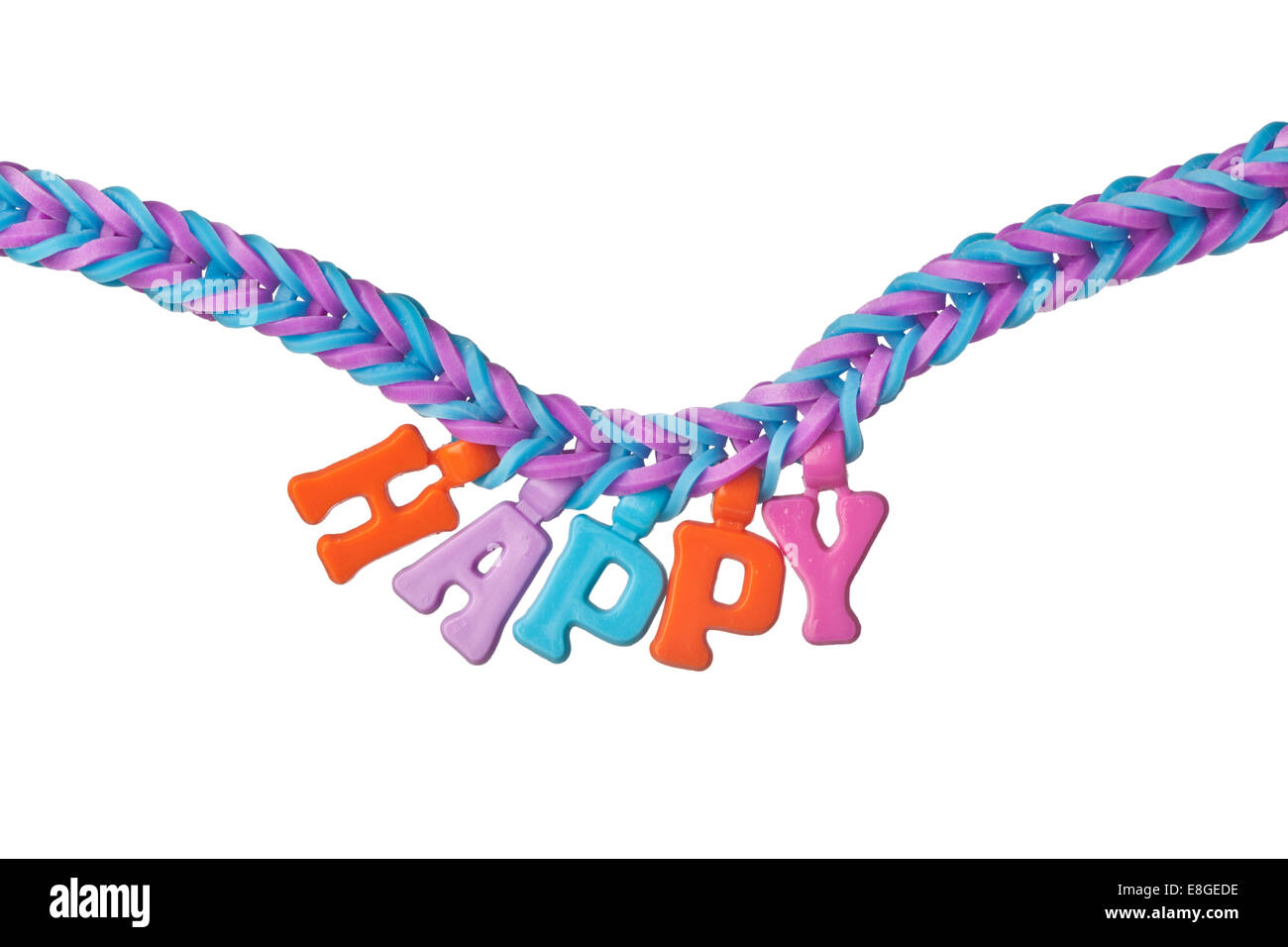 Bracciale realizzato utilizzando gomma colorata bande con la parola felice isolato su sfondo bianco Foto Stock