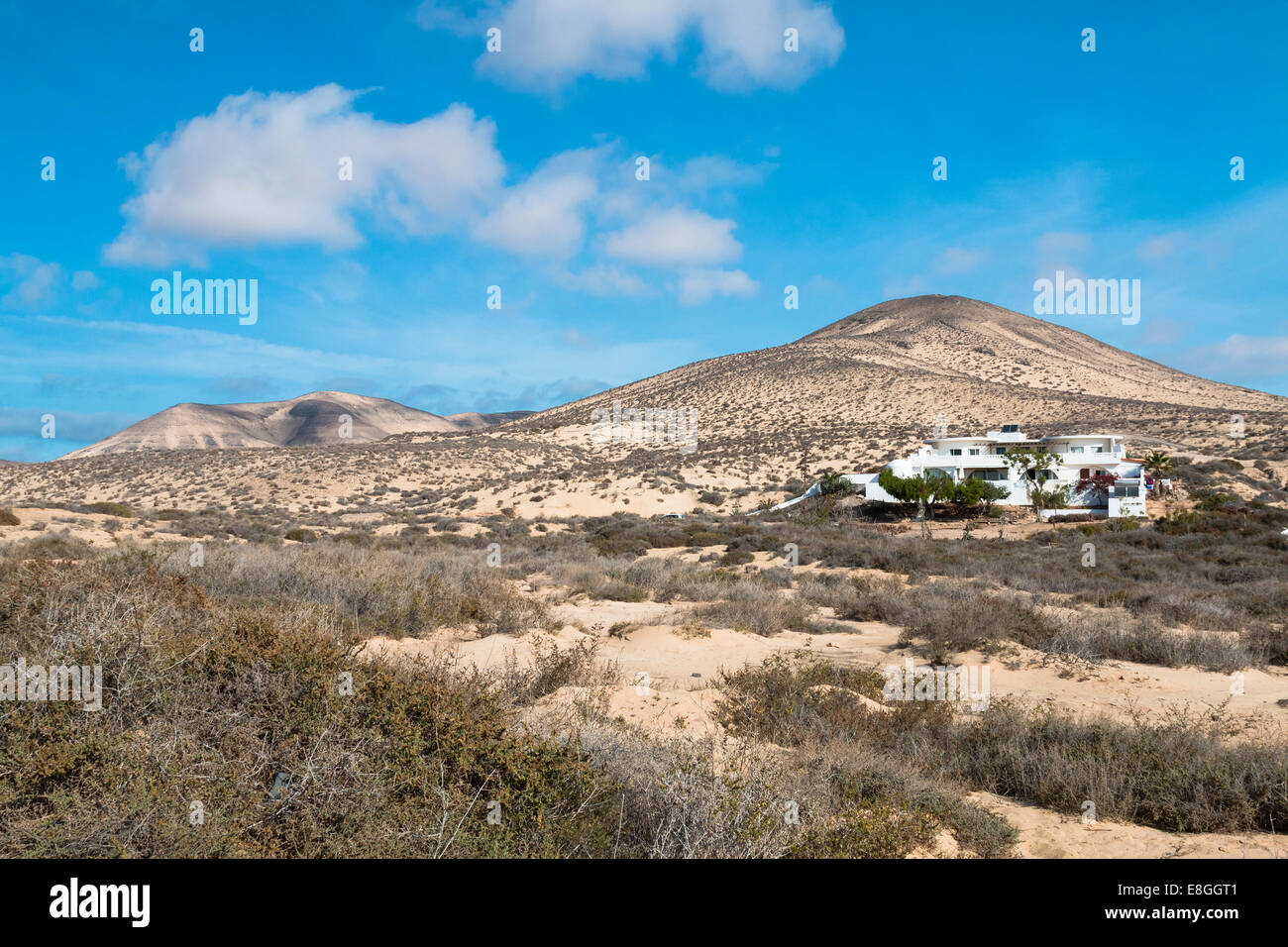 Casa e paesaggio di montagna nel Risco El Paso, Fuerteventura Foto Stock