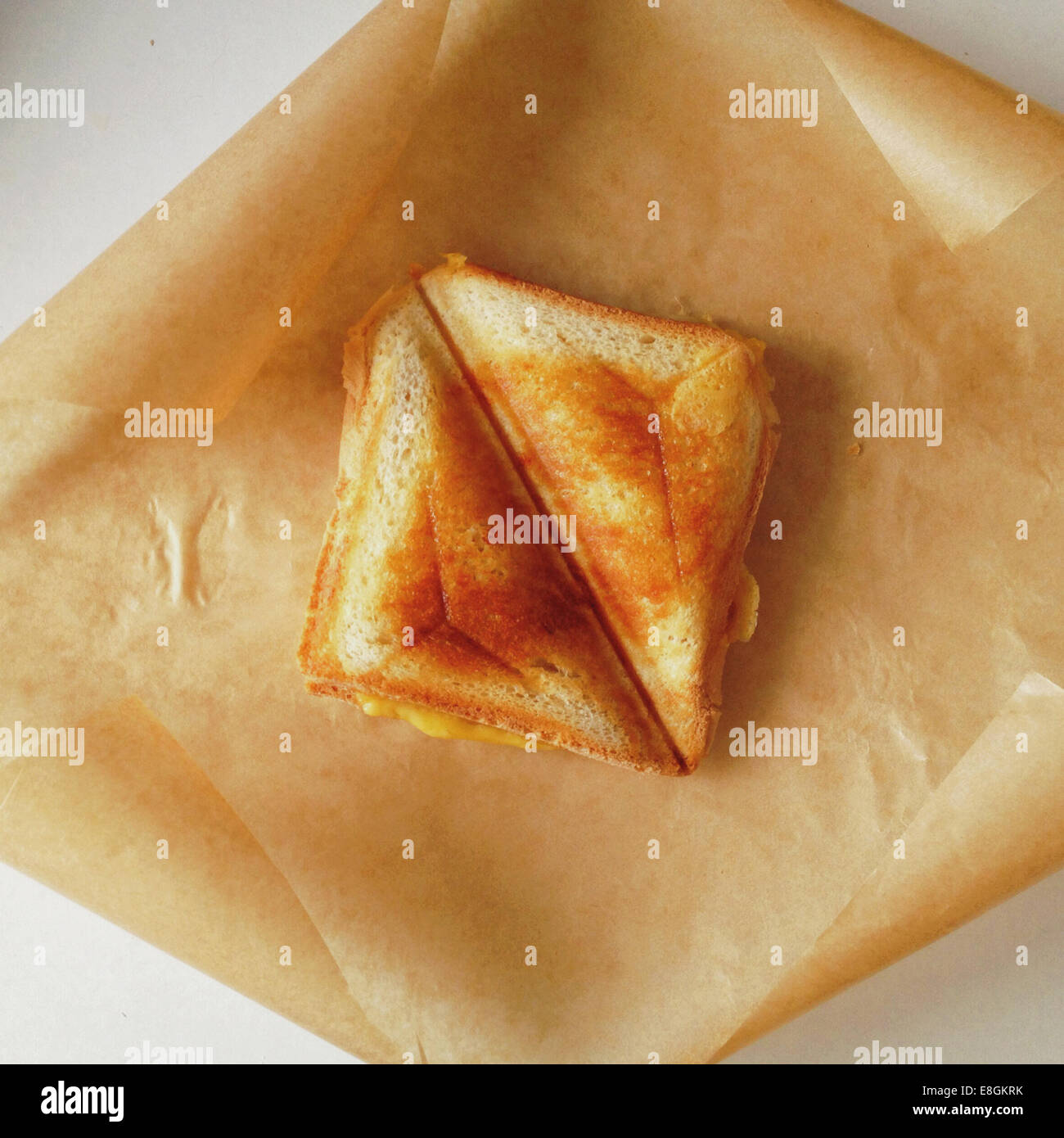 In casa tostare sandwich di formaggio Foto Stock