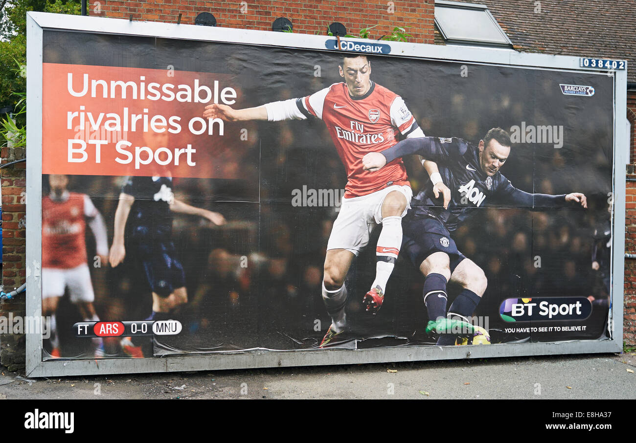 BT Sport cartelloni pubblicitari live Premier League calcio Foto Stock