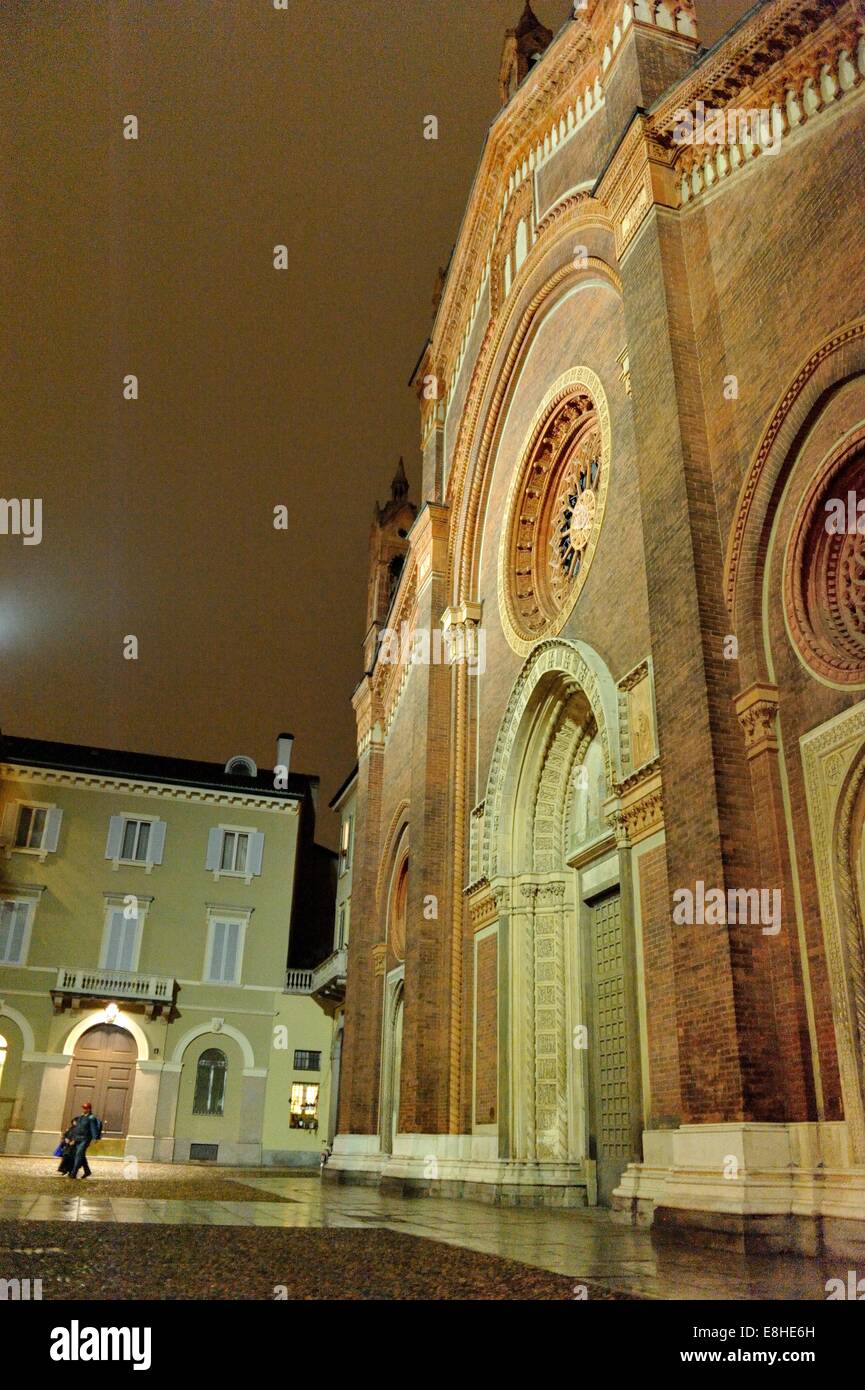 Chiesa di Santa Maria del Carmine (Milano Italia Night Vision). Foto Stock