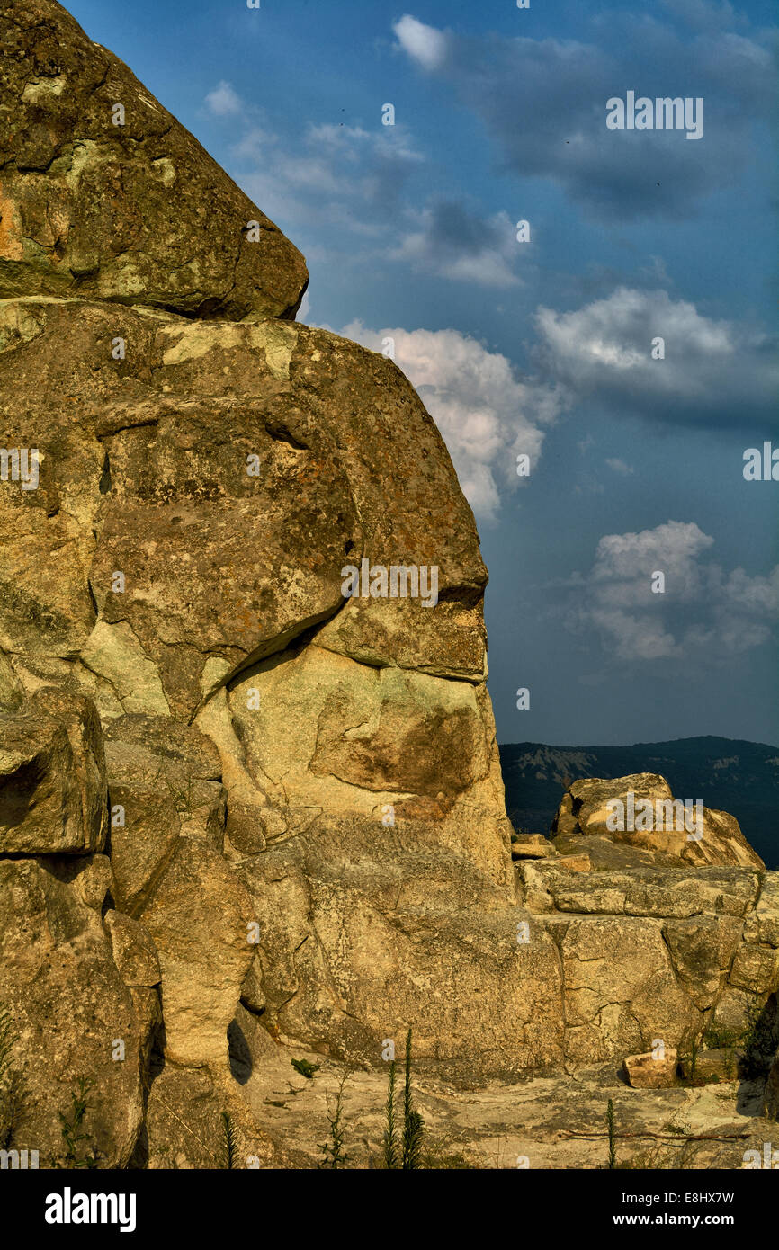 Intagliato nella roccia antica Tracia città di Perperikon, Bulgaria Foto Stock