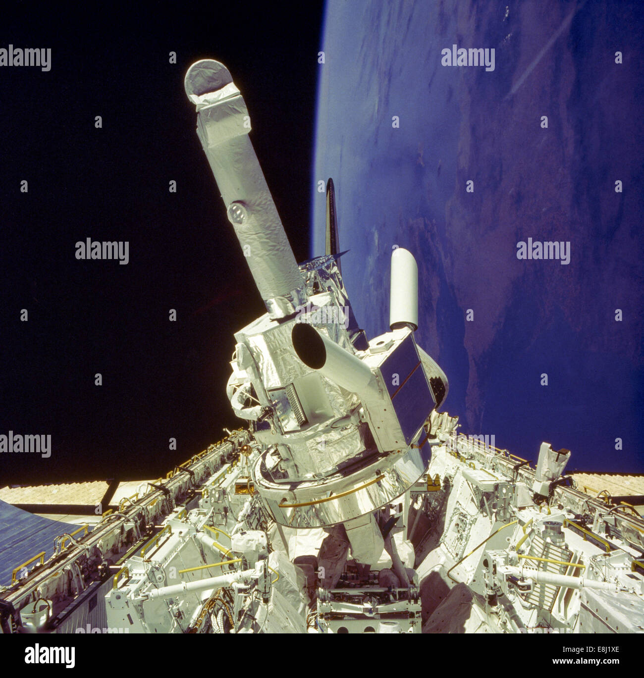 Spacelab impiegato un sistema modulare di palette e anche uno strumento del sistema di puntamento che strumenti volti verso la terra, su Foto Stock