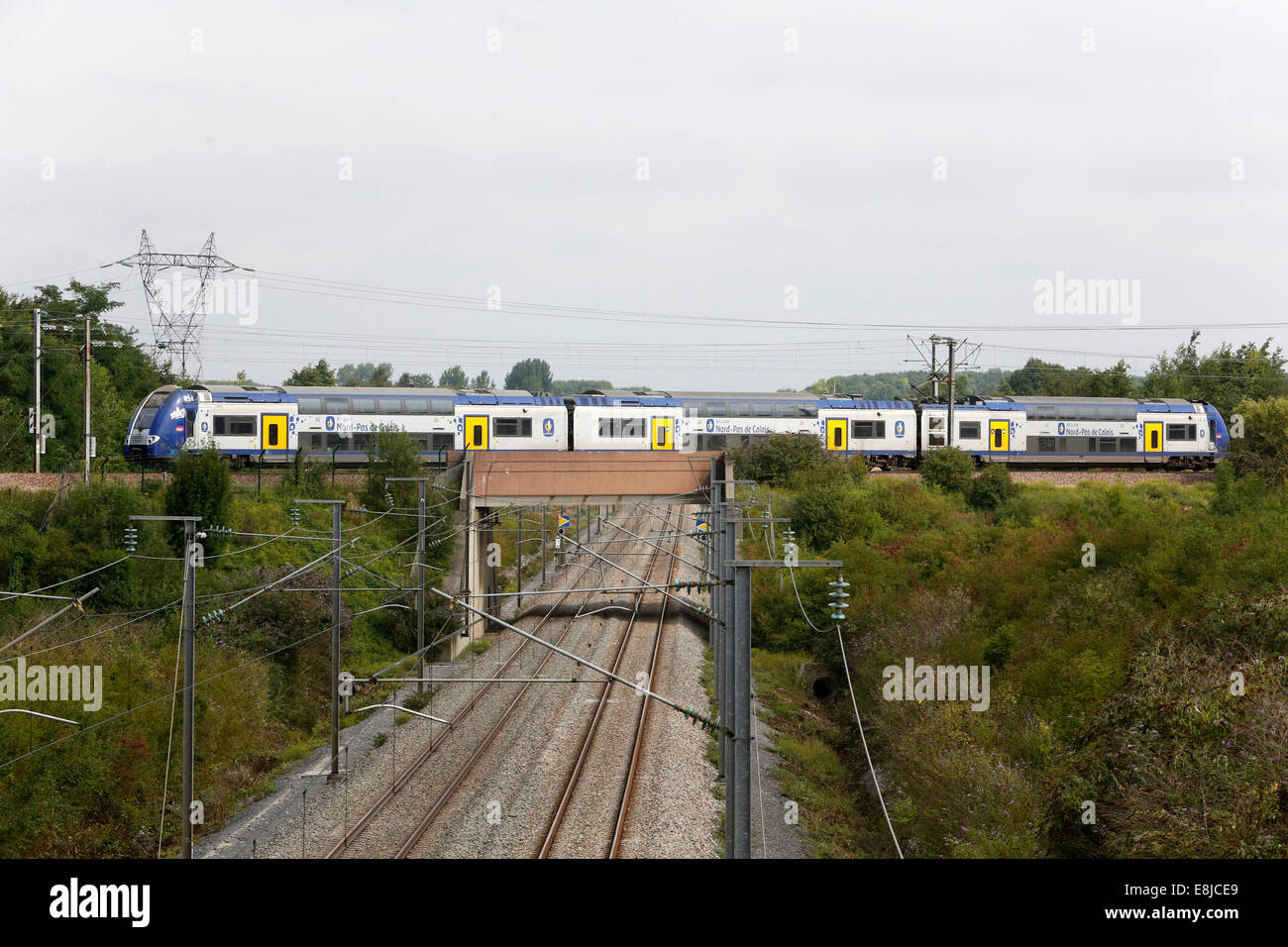 Treno regionale Foto Stock