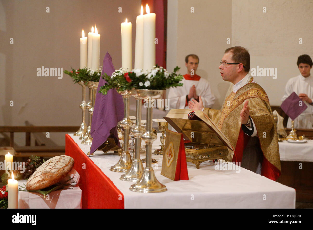 Giovedì Santo celebrazione. Eucaristia. Foto Stock