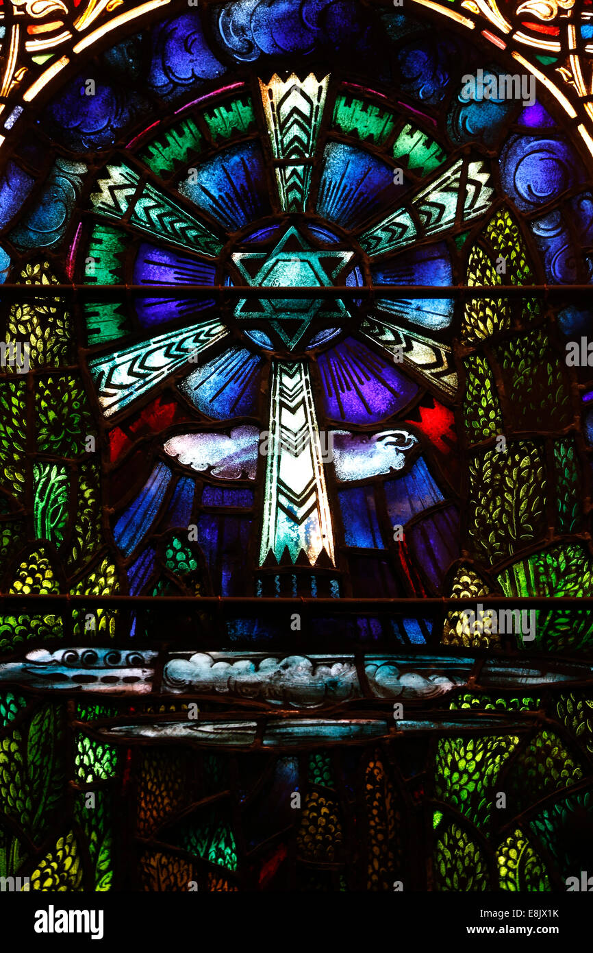 Stella ebraica. Le finestre di vetro macchiate. Tempio Emanu-El. Foto Stock