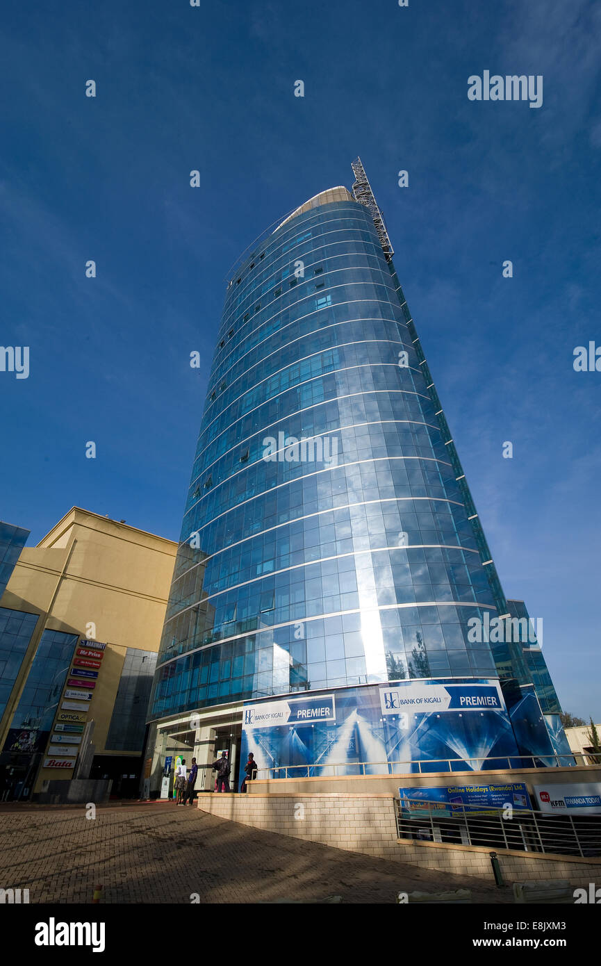Ruanda, Kigali: Ruanda capitale ha alcuni veramente moderno parti coesistono aree rurali. Foto Stock