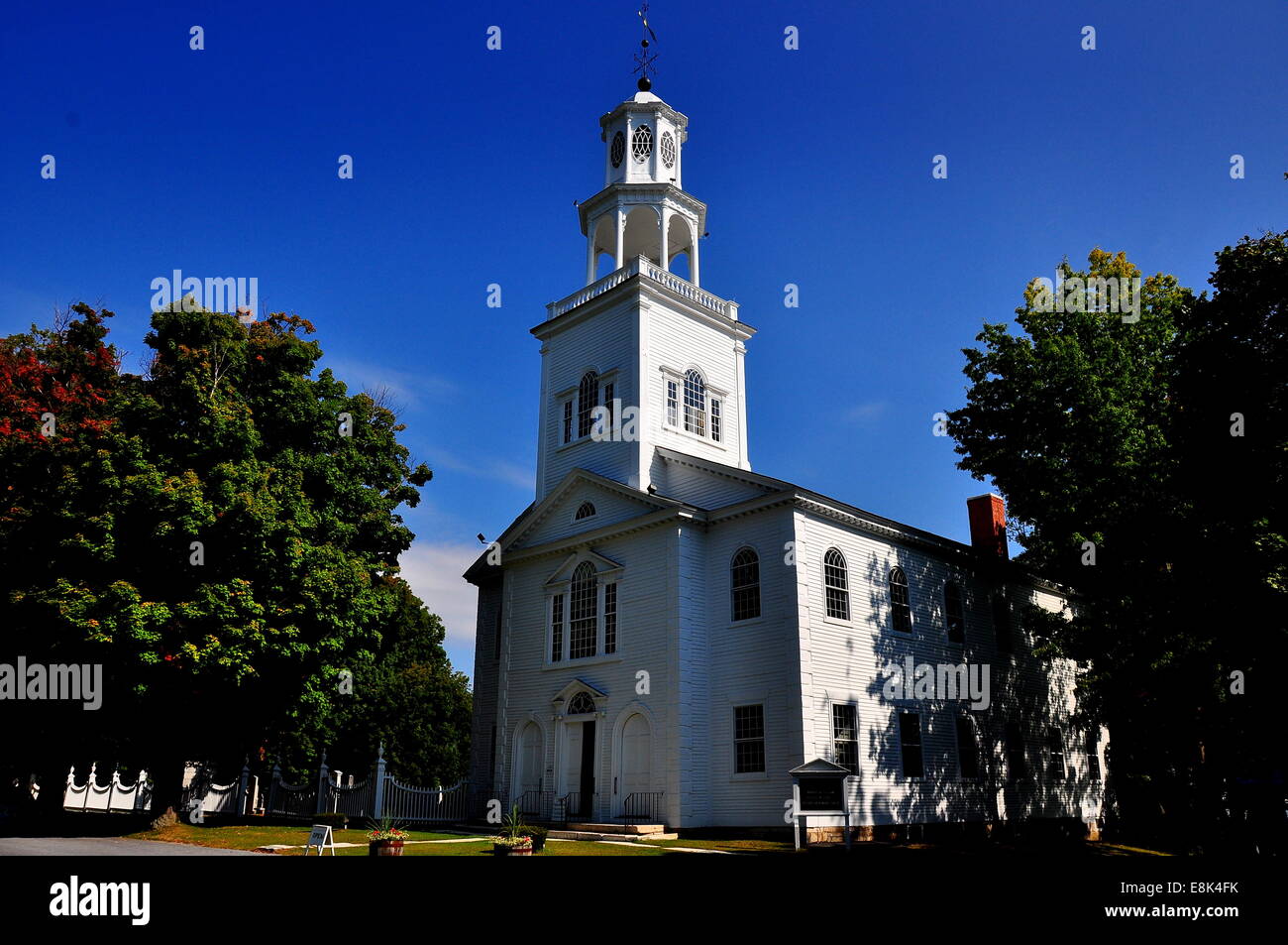 Bennington, Vermont: elegante il 1806 Prima chiesa congregazionale sul monumento Avenue * Foto Stock