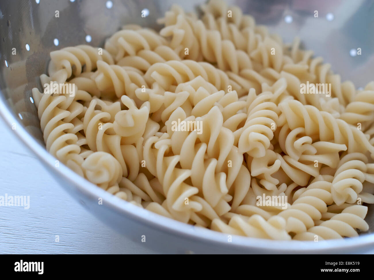 Still Life food immagine della pasta in uno scolapasta Foto Stock