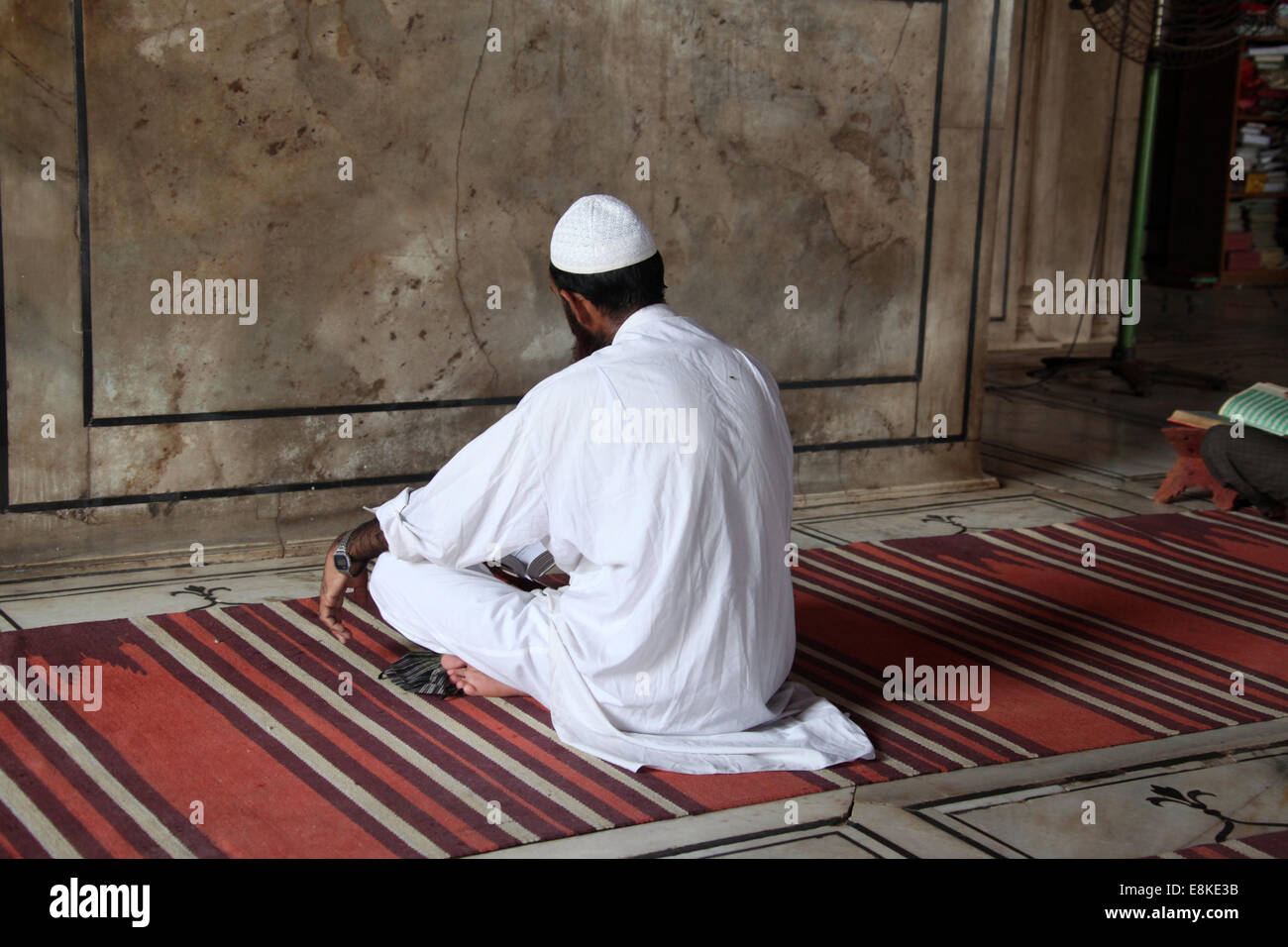 All'interno della Jama Masjid moschea di Old Delhi Foto Stock