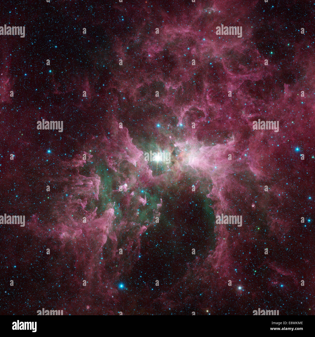 Vista a raggi infrarossi della Carina Nebula. La stella luminosa al centro della nebulosa è l'Eta Carinae, una delle più grandi stelle in Foto Stock