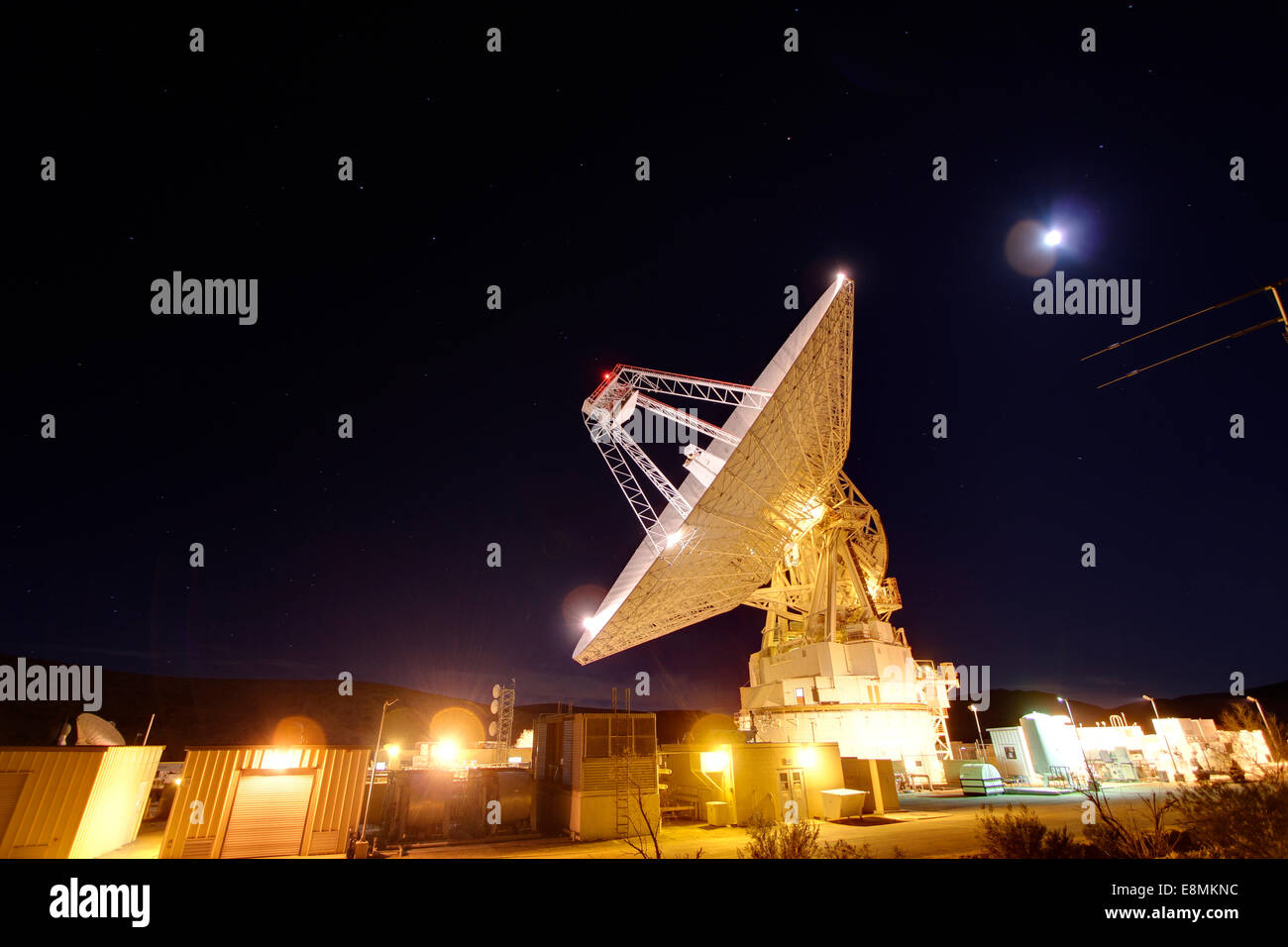 11 gennaio 2012 - Il Goldstone Deep Space Communications complesso situato nel Deserto di Mojave in California è uno dei tre Foto Stock