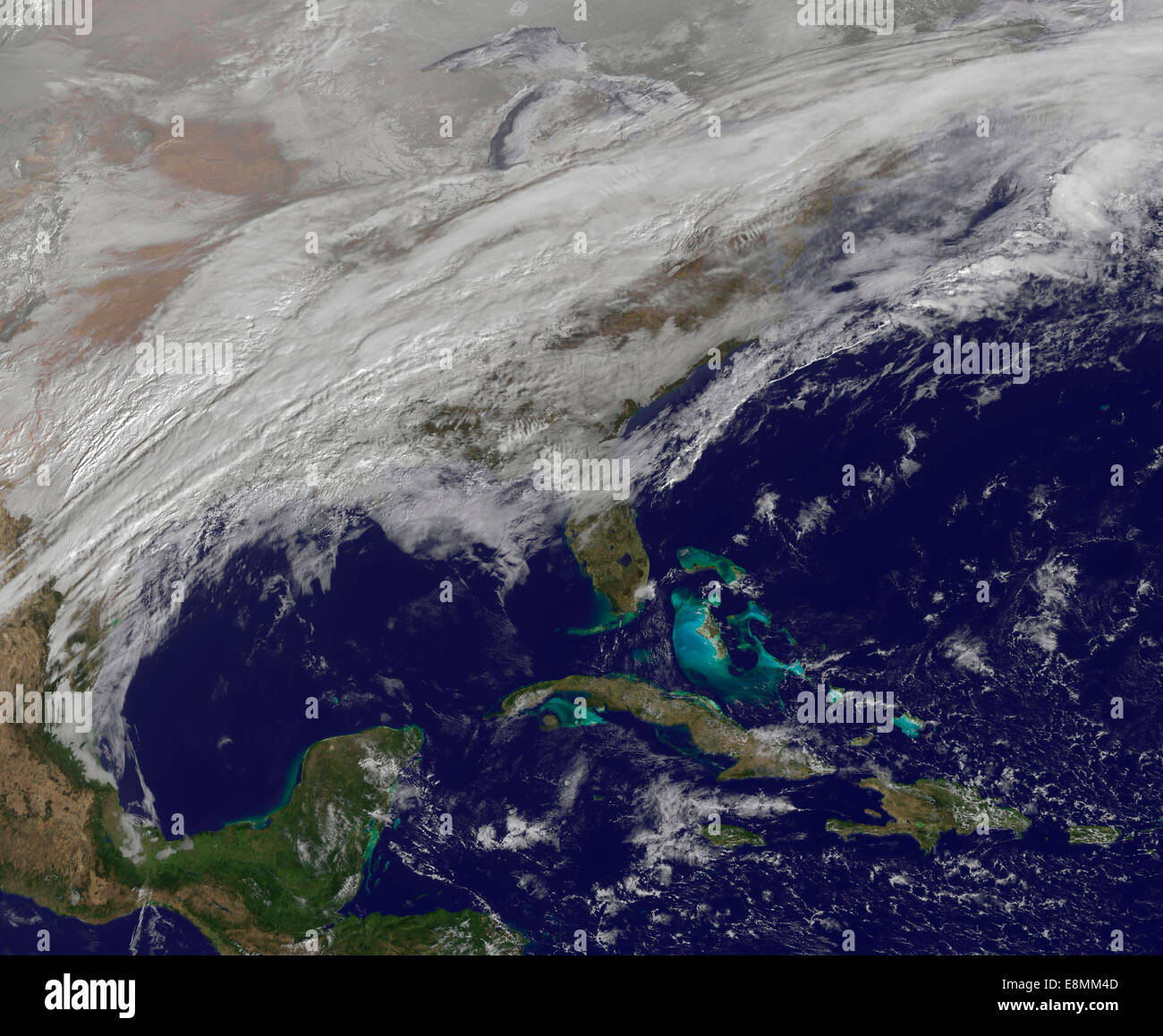 Febbraio 2, 2014 - vista satellitare di cloud di copertura su negli Stati Uniti continentali e Oceano Atlantico. Foto Stock