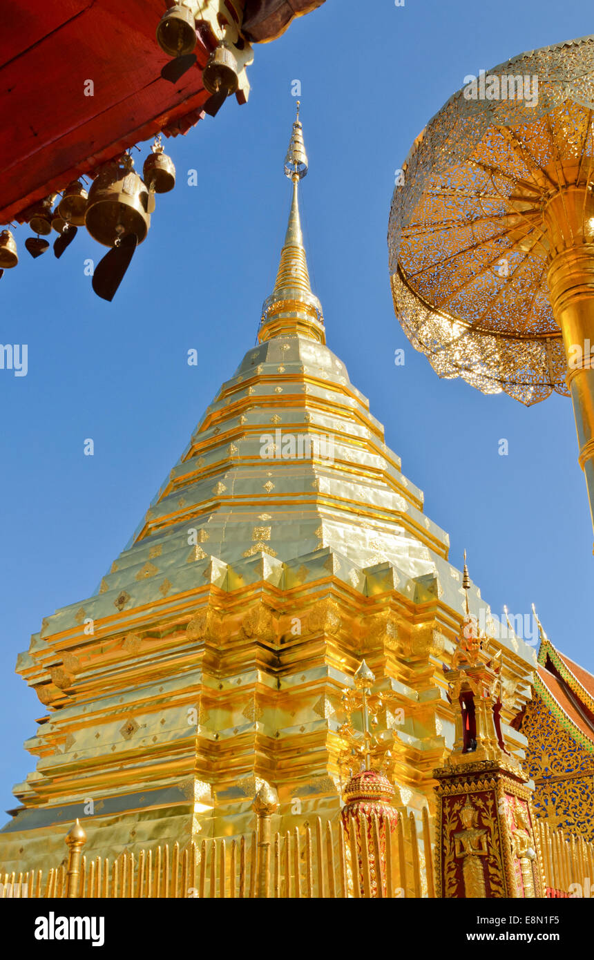 Phra That Doi Suthep Temple luoghi famosi turismo religioso in Chiang Mai provincia della Thailandia Foto Stock