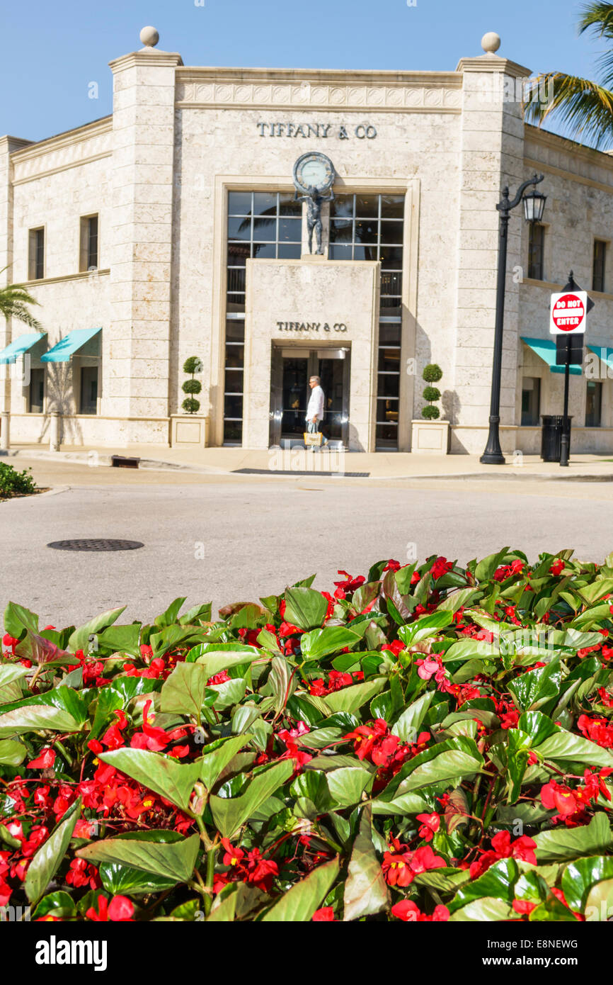 Palm Beach Florida,Worth Avenue,shopping shopper acquirenti negozi mercati di mercato di acquisto di vendita, negozi al dettaglio negozi business business business Foto Stock