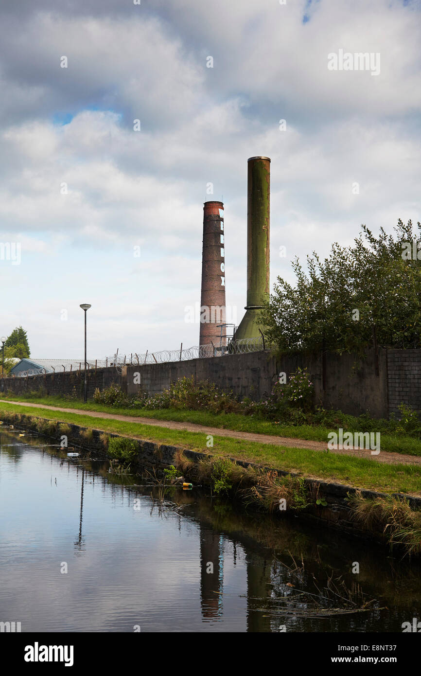 Weebox chimney in Blackburn Lancashire, animali produttori di alimenti Foto Stock