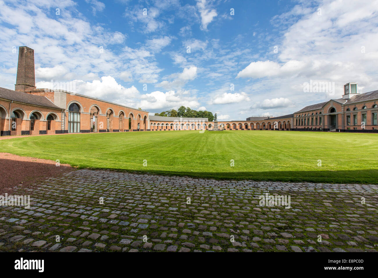 Le Grand-Hornu, Sito Patrimonio Mondiale dell'UNESCO, un ex miniera di carbone, ora un museo e il museo d'arte per il design industriale e di arte moderna Foto Stock