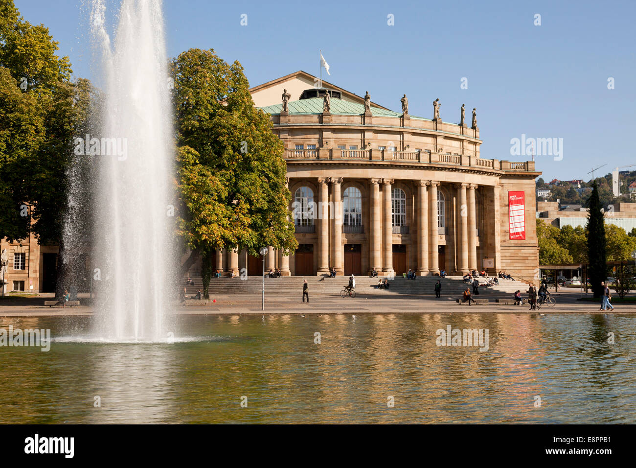 Opera House, Staatstheater Stuttgart, Teatro di Stato, nel parco Schlossgarten di Stoccarda, Baden-Württemberg, Germania, Europa Foto Stock