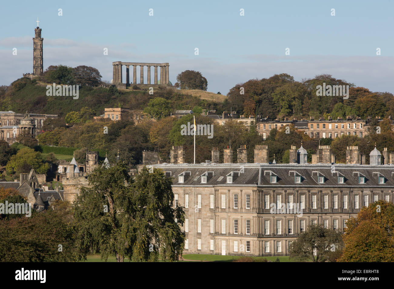 Vedute aeree di Edinburgh City, visto dalla cima del Arthur' Seat, a Edimburgo, Scozia, Regno Unito. Foto Stock