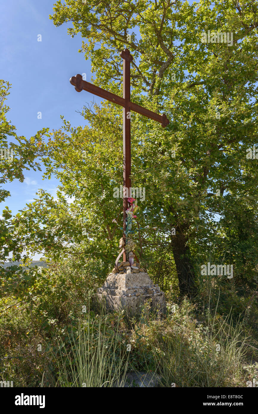 Una croce sulla Via Francigena Foto Stock