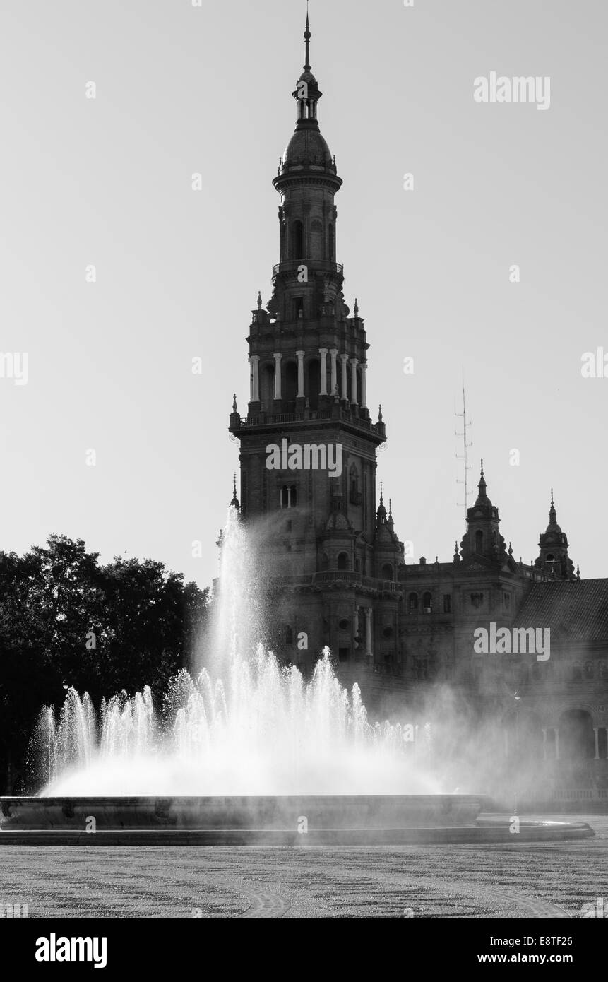 Plaza de España, Siviglia, Spagna. Bult nel 1929 per l'Esposizione Universale di quell'anno. Foto Stock
