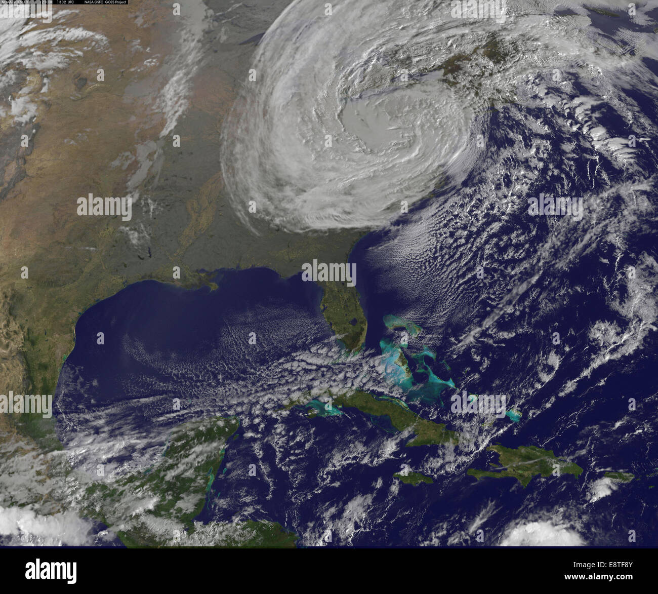 Un'immagine satellitare di Sandy ciclone post-tropicale, che mostra la sua trasformazione dopo l'atterraggio. L'immagine fornisce dati critici sulle conseguenze della tempesta e sull'impatto ambientale. Foto Stock
