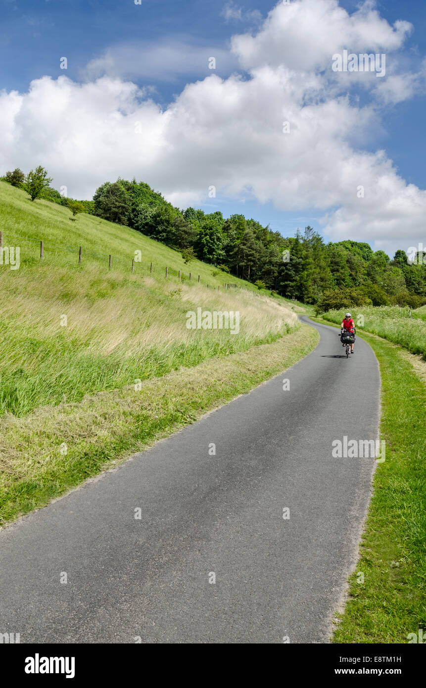 Escursioni in bicicletta la Yorkshire wolds percorso ciclabile Foto Stock