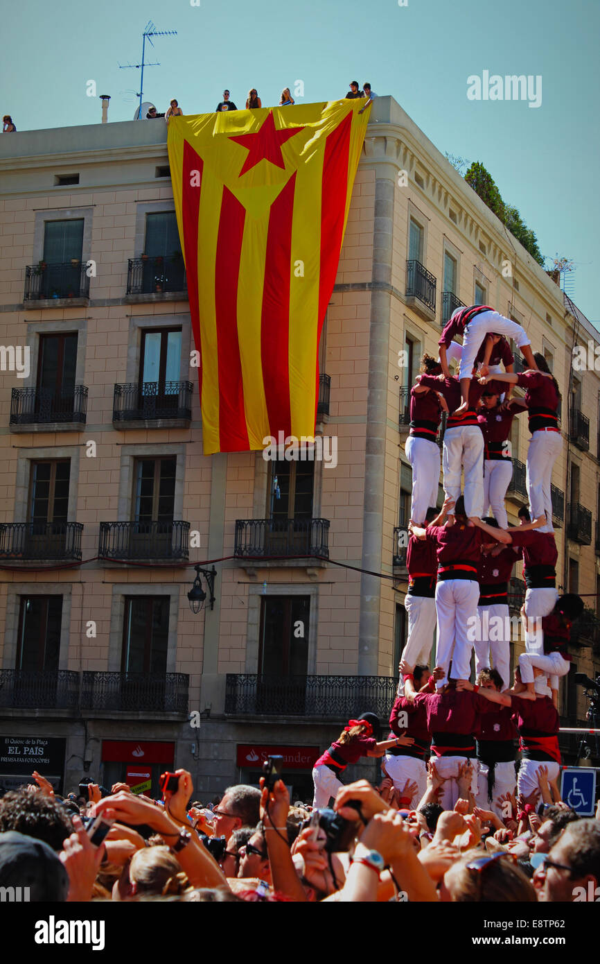 Barcellona, Spagna - 24 Settembre 2012: Torri Umane concorso presso la Merce Festival 2012 a Barcellona. Foto Stock