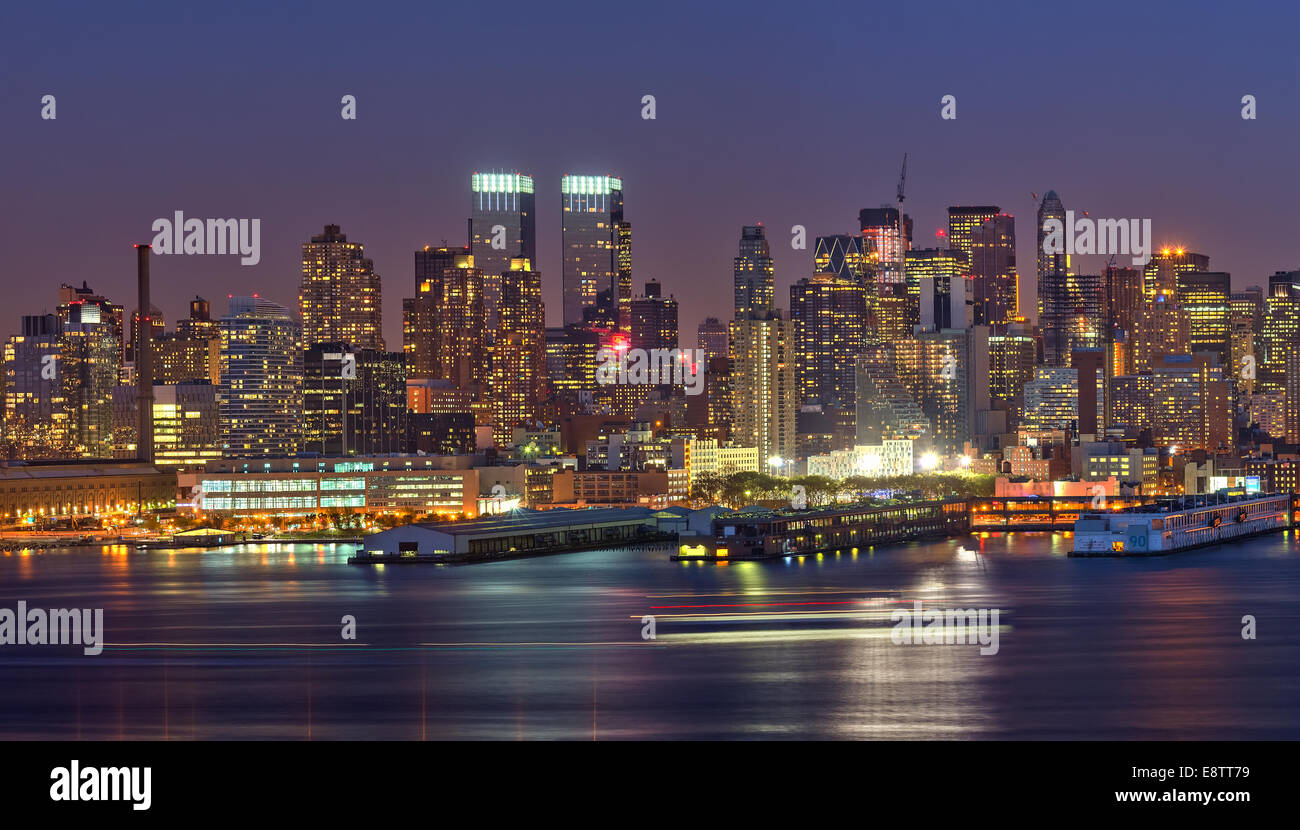 Manhattan di notte Foto Stock