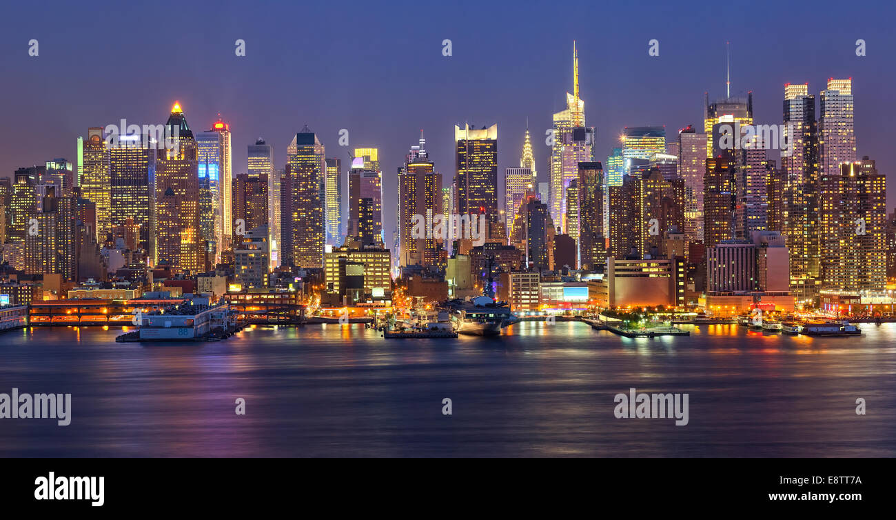 Manhattan di notte Foto Stock