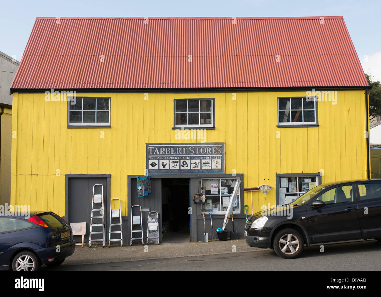 Tarbert memorizza hardware shop sulla Isle of Harris Foto Stock