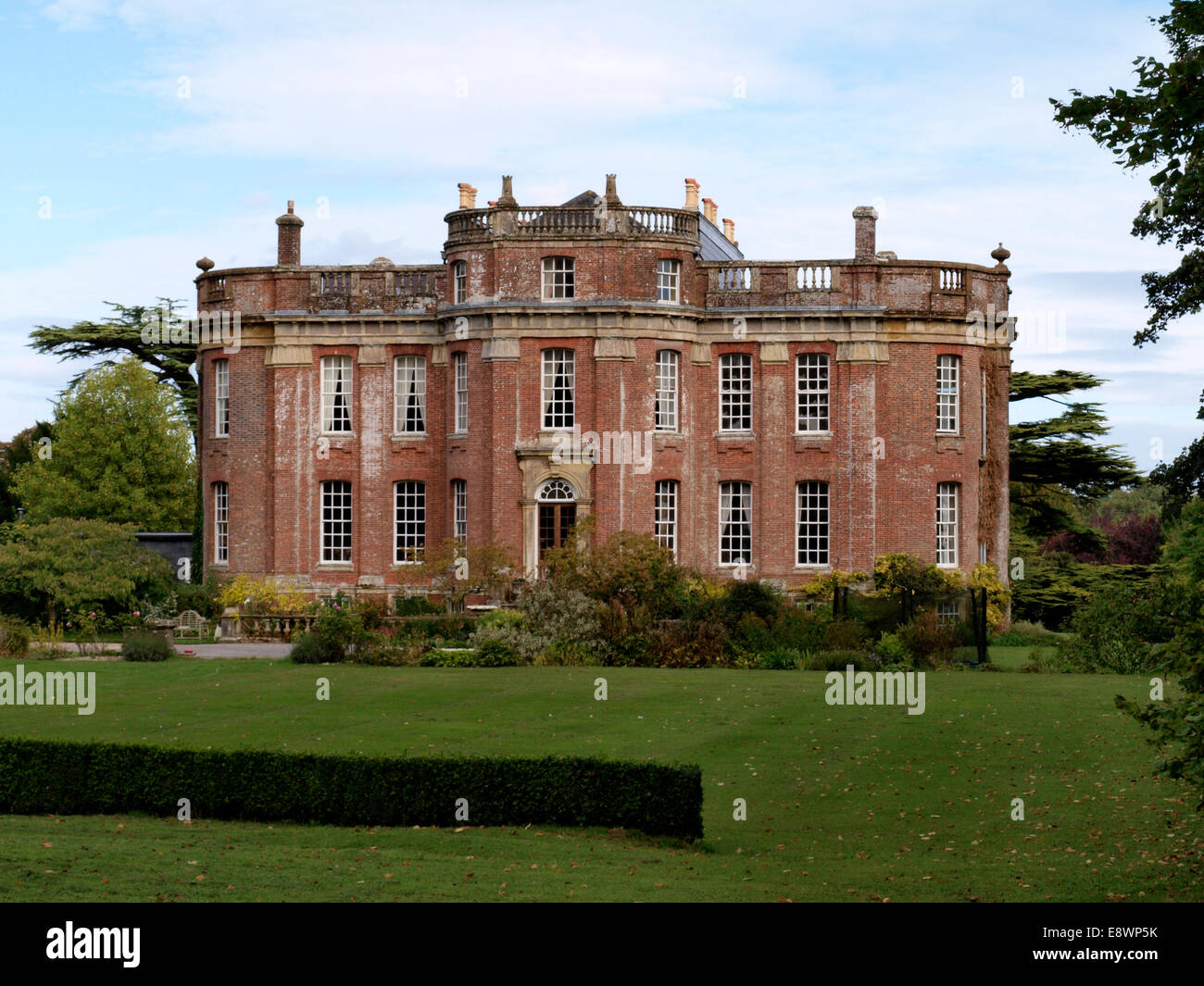 Chettle House, Queen Anne house è stato commissionato dalla famiglia Chafin e progettato da Thomas Archer nel 1710, Dorset, Regno Unito 2013 Foto Stock
