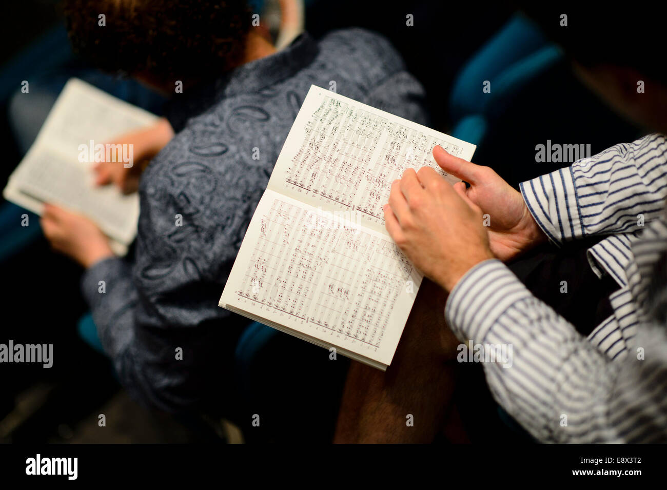 La musica classica conduzione di workshop di classe lezione a Aberystwyth MusicFest 2014 Foto Stock