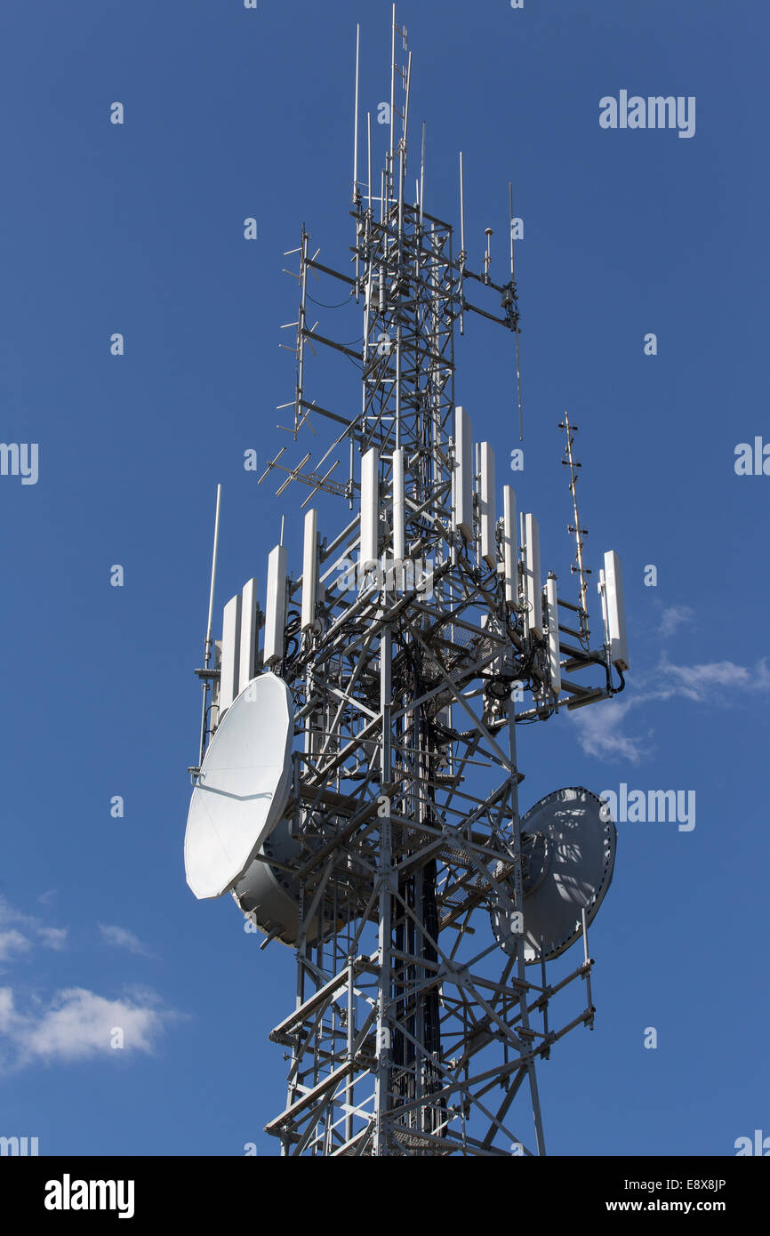 Mobile e nelle comunicazioni radio Piloni Foto Stock