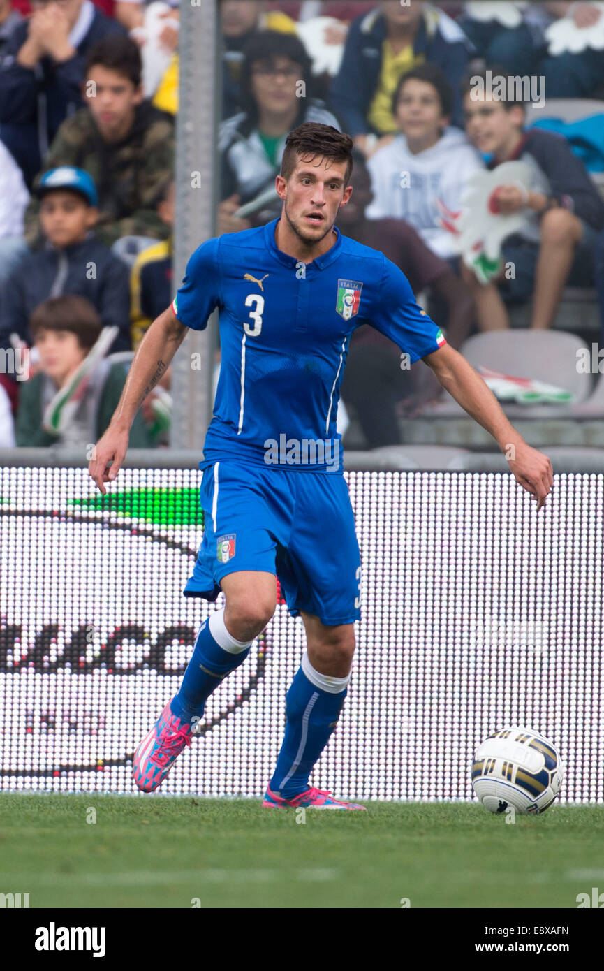 Reggio Emilia, Italia. Xiv oct, 2014. Cristiano Biraghi (ITA) Calcio/Calcetto  : UEFA Europei Under-21 Championship 2015 qualifica i play-off seconda  gamba match tra Italia 3-1 la Slovacchia a Mapei Stadium-Citta del Tricolore