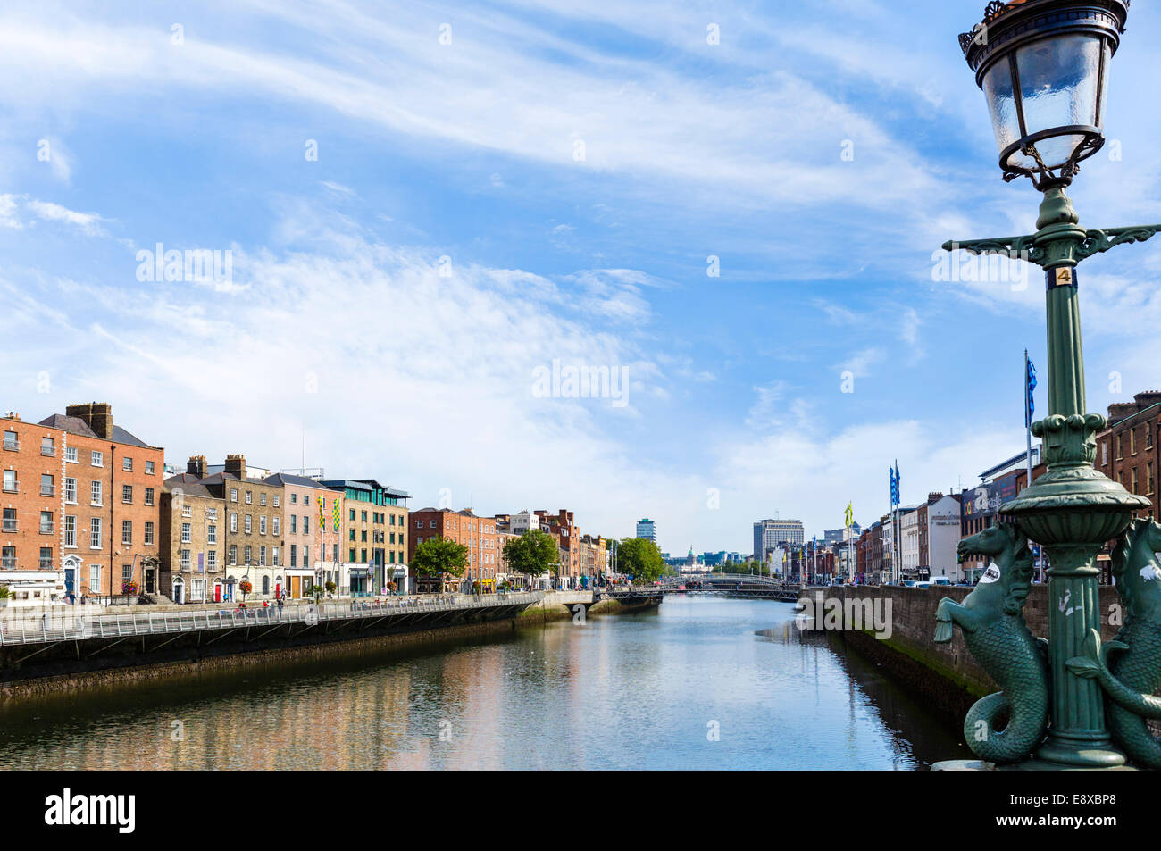 Fiume Liffey da Grattan Bridge, Dublin City, Repubblica di Irlanda Foto Stock