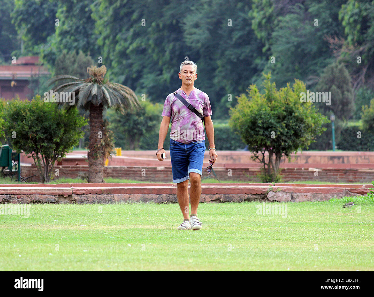 Il maschio, straniero,turistiche, New Delhi, moderno,ben vestito,bespectacled. Foto Stock