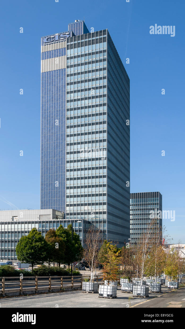 L'edificio CIS. Gordon Tait e G. S. Hay, 1962. Ex sede della Cooperativa assicurativa, Manchester, Inghilterra, Regno Unito Foto Stock