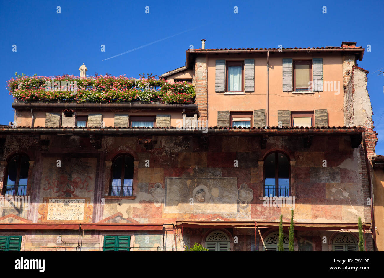 Gli edifici di vecchia costruzione in Verona Foto Stock