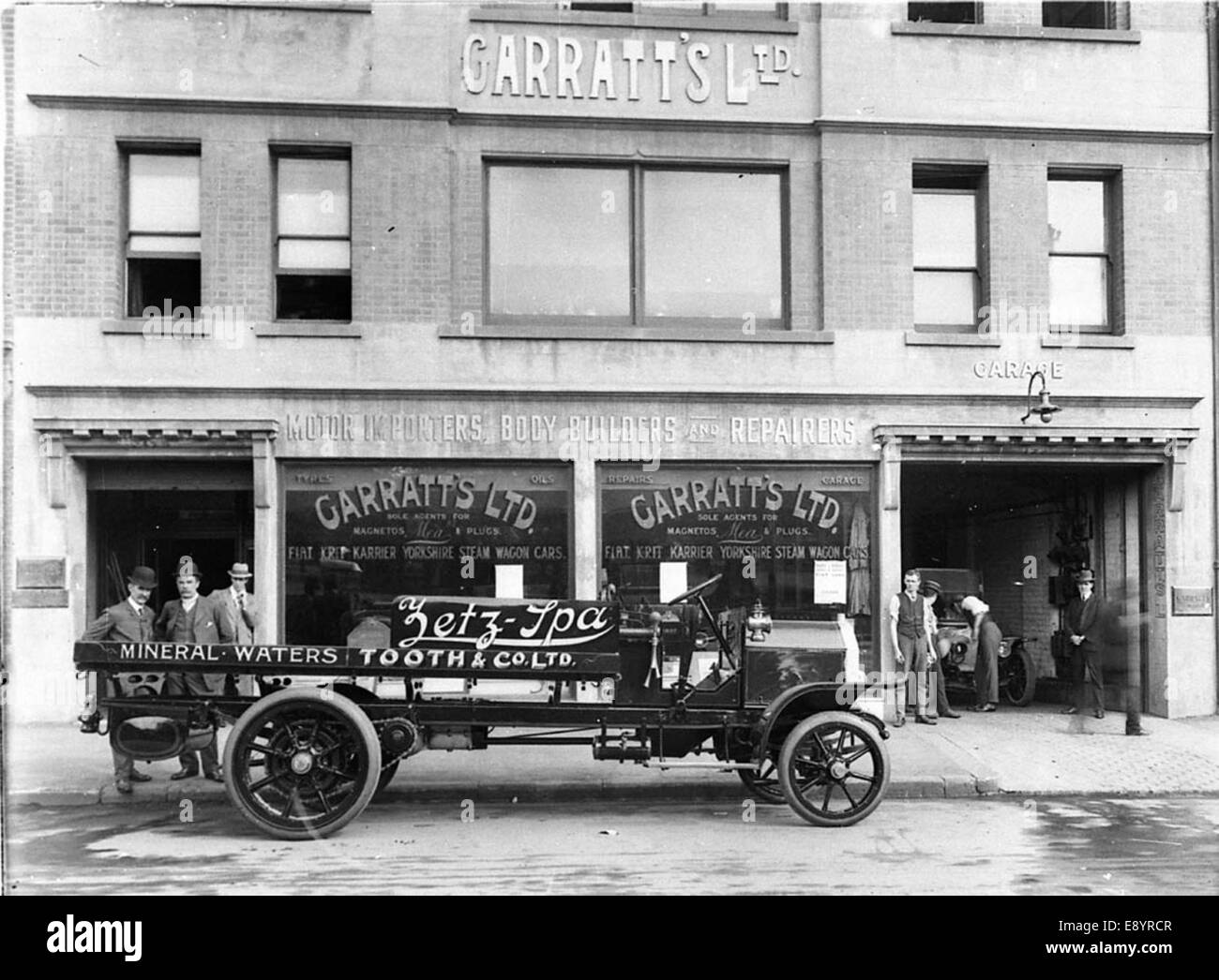 Tooth & Co Fiat consegna bevande carrello con un Zetz-Spa 14596473180 o Foto Stock