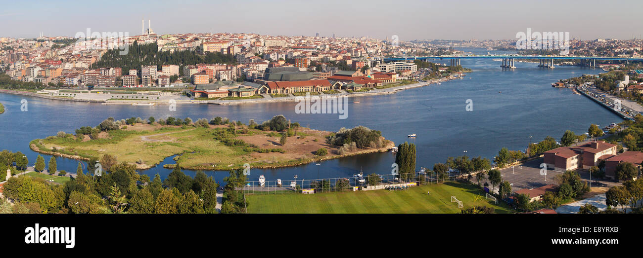 Golden Horn panorama da Pierre Loti, Istanbul, Turchia. Foto Stock